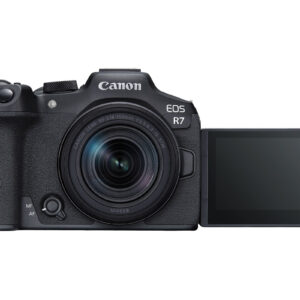 Fotocamera Canon EOS R7 con obiettivo 18-150